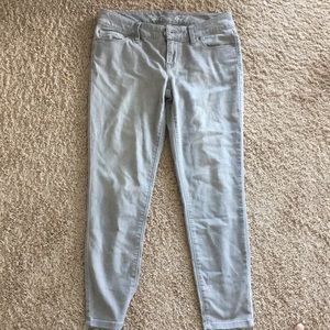 Gray washed jeans
